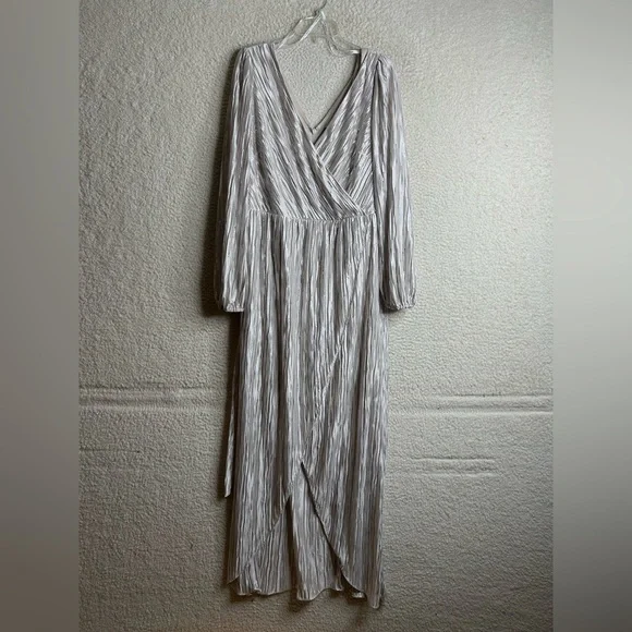 Guess | Dresses | Nwt Guess Womens Metallic Long Sleeve Faux Wrap Maxi Dress  Champagne Size 4 | Poshmark